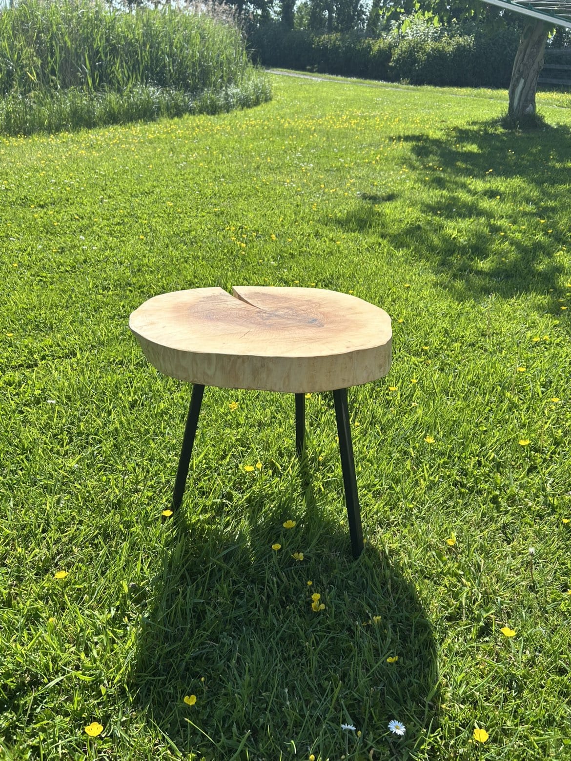 Houten bijzettafel