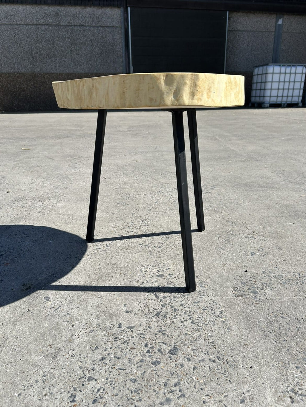 Houten bijzettafel